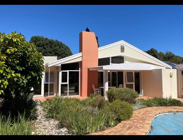 3 BEDROOM HOUSE SOLD IN NEWLANDS